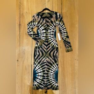 🔥NWT🔥YOUNG, FABULOUS,AND BROKE🔥 SIZE SMALL